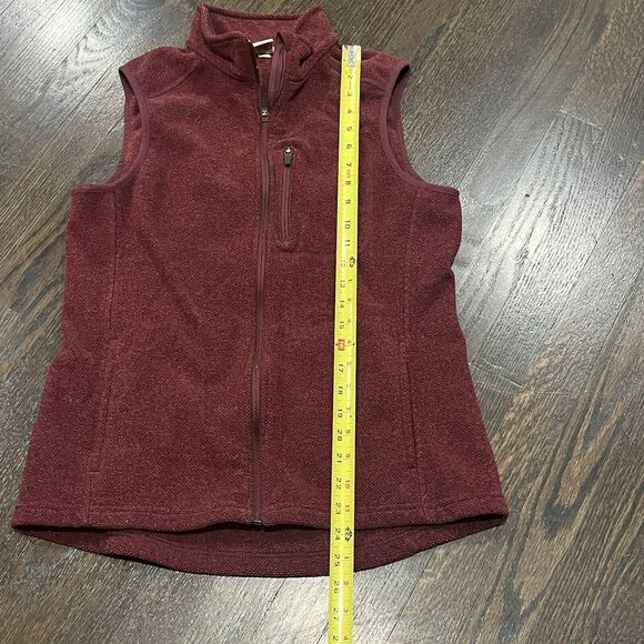 Duluth Trading Co Vest Women’s Small Red Fleece Sleeveless Full Zip Outdoors - Picture 5 of 6